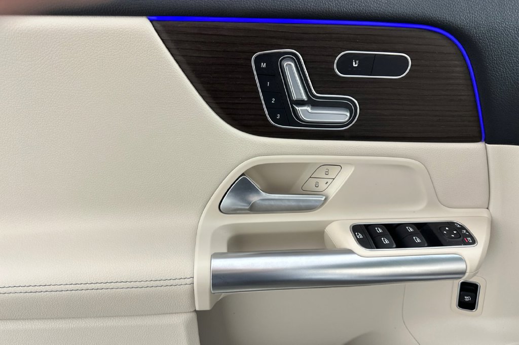 Certified 2026 Mercedes-Benz GLA 250 4MATIC image 13