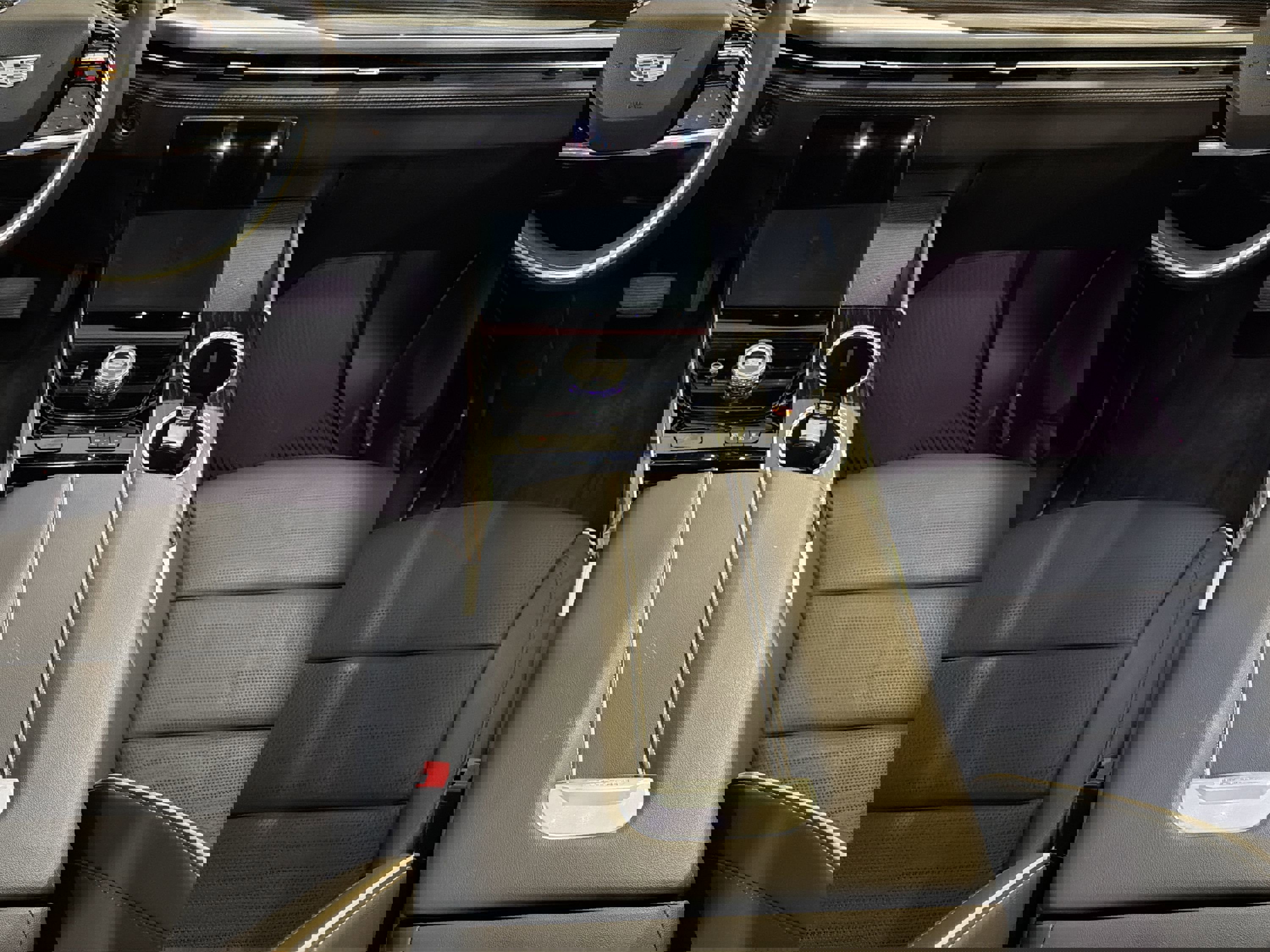 Used 2025 Cadillac Escalade Premium Luxury image 22