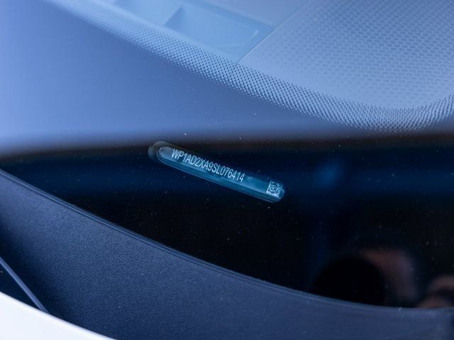 Certified 2025 Porsche Macan Electric image 58