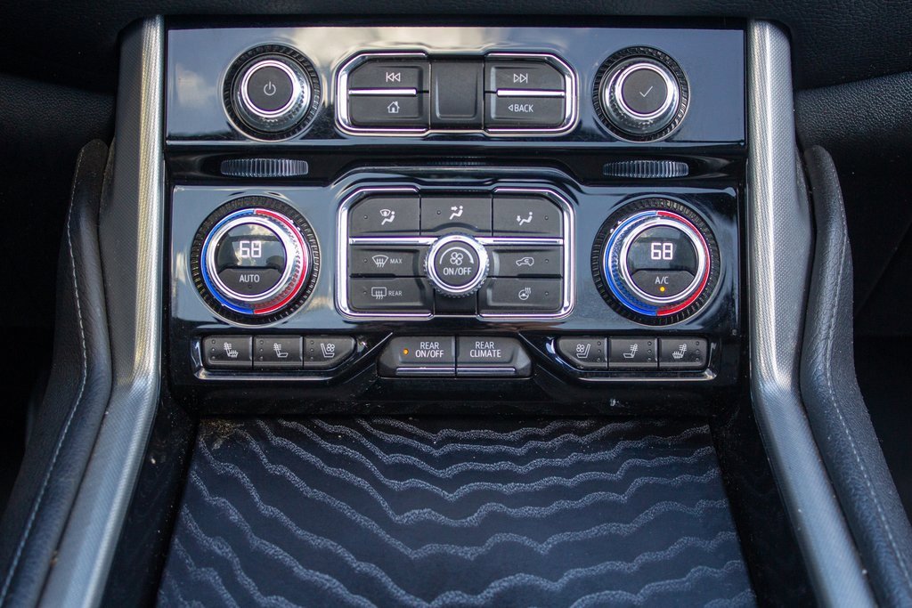 Used 2023 GMC Yukon Denali w/ Denali Reserve Package image 21