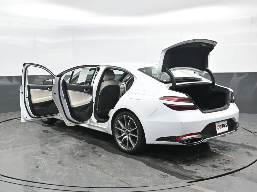 Used 2024 Genesis G70 2.5T image 47
