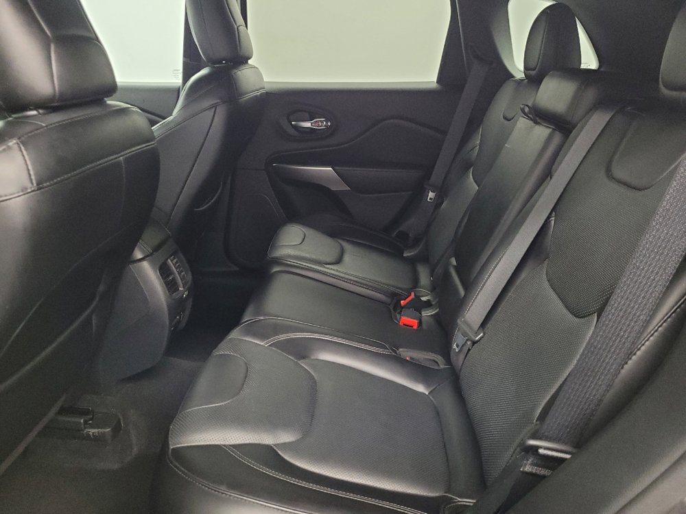 Used 2020 Jeep Cherokee High Altitude AWD/4WD image 18