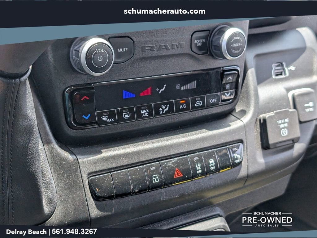 Used 2025 RAM ProMaster 3500 w/ Storage Group FWD image 35