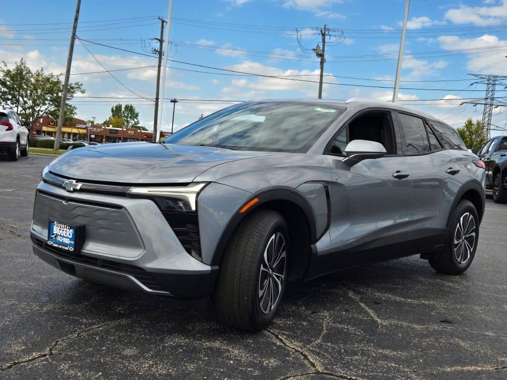 New 2026 Chevrolet Blazer EV LT AWD/4WD image 3