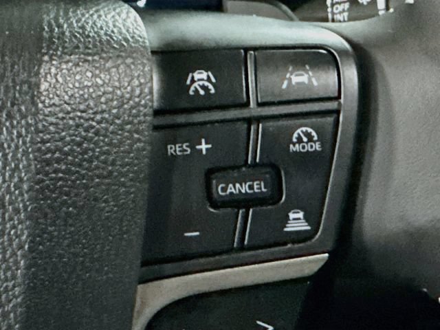 Used 2025 Toyota Camry SE w/ Convenience Package AWD/4WD image 10