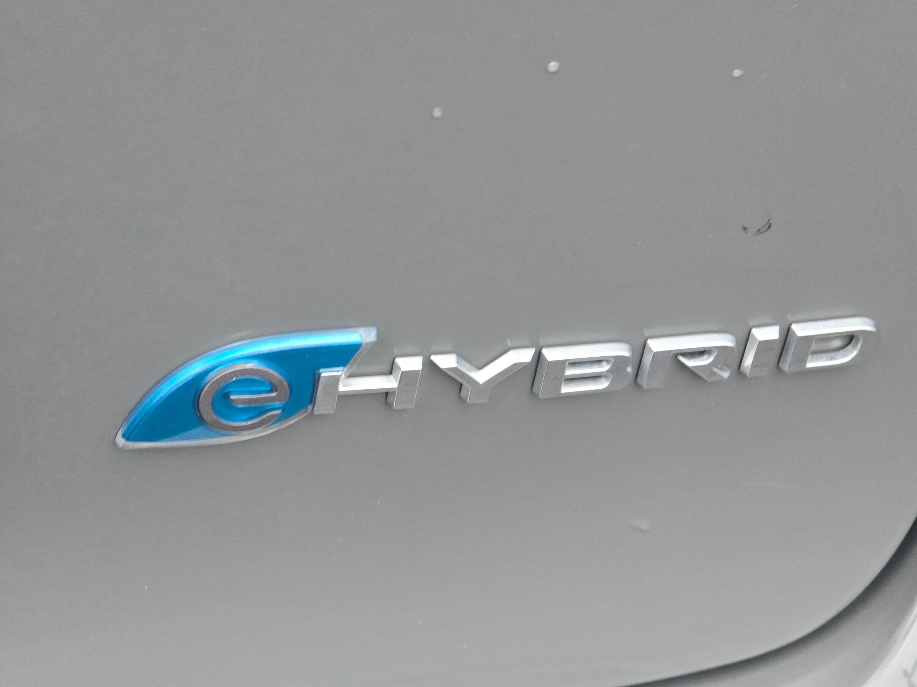 Used 2022 Chrysler Pacifica Limited FWD image 30