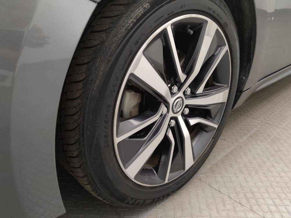 Used 2020 Nissan Maxima 3.5 SV w/ Floor Mat Group FWD image 31