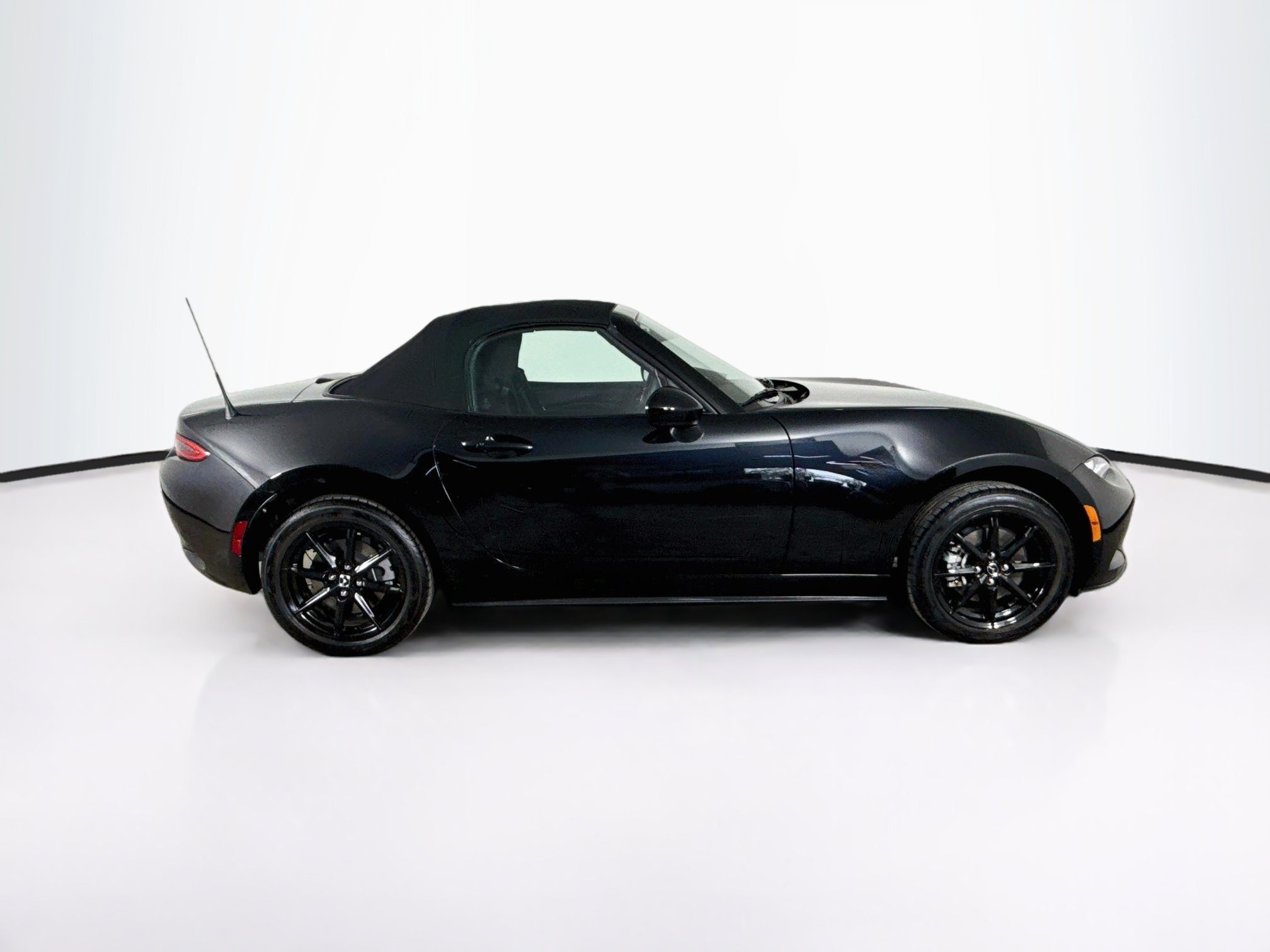 Used 2026 MAZDA MX-5 Miata Sport RWD image 2
