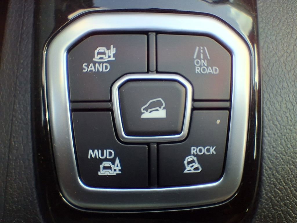 New 2026 Nissan Frontier SV w/ SV Convenience Package AWD/4WD image 20