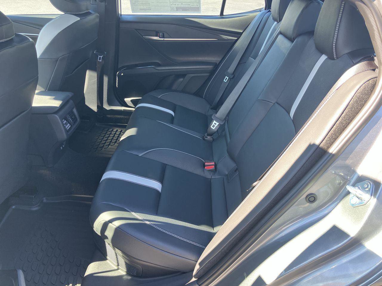 New 2026 Toyota Camry SE image 10