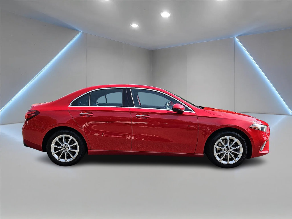 Used 2019 Mercedes-Benz A 220 4MATIC image 4
