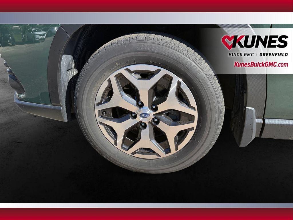Used 2023 Subaru Forester Premium AWD/4WD image 13