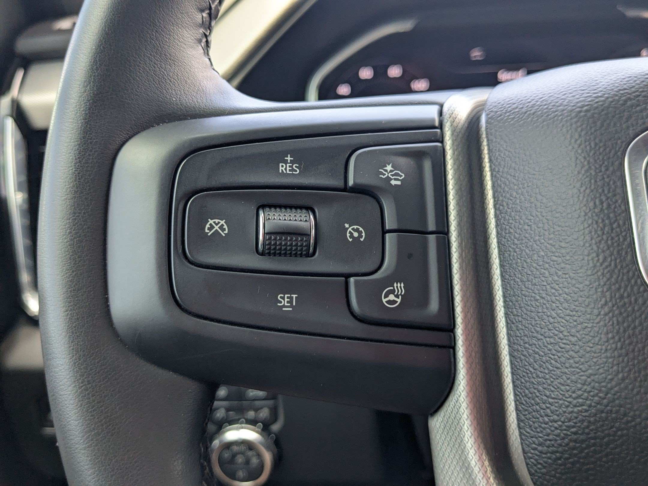 Used 2024 GMC Sierra 3500 Denali w/ Technology Package AWD/4WD image 20