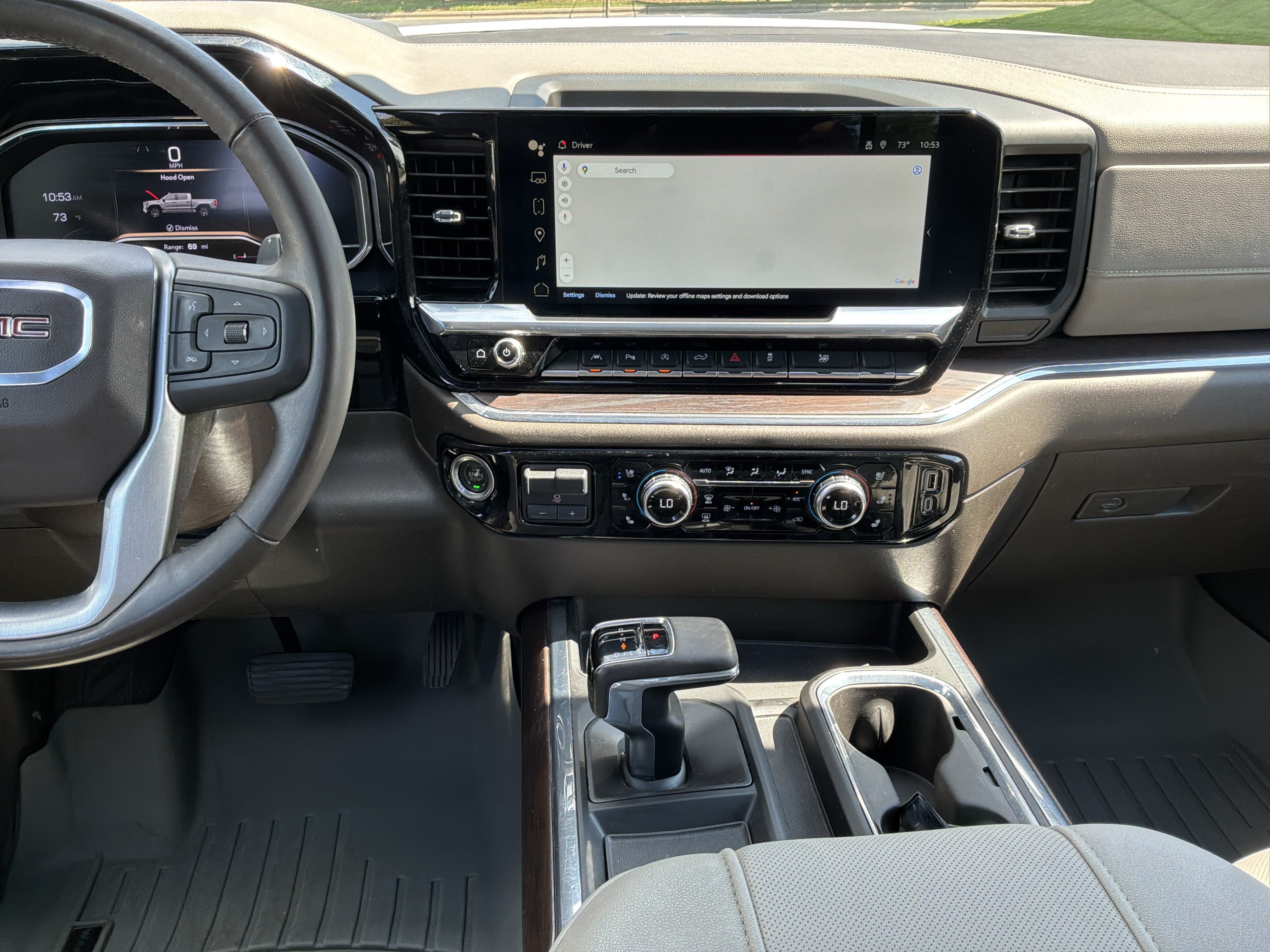 Used 2024 GMC Sierra 1500 SLT w/ SLT Premium Plus Package AWD/4WD image 30