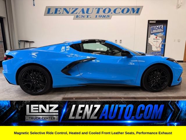 Used 2024 Chevrolet Corvette Stingray Premium Cpe w/ Body-Color Dual Roof Package RWD image 1