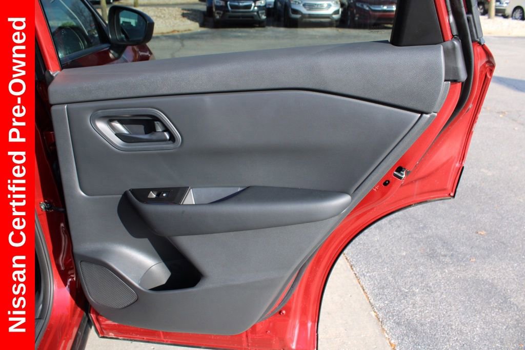 Certified 2025 Nissan Rogue S image 23