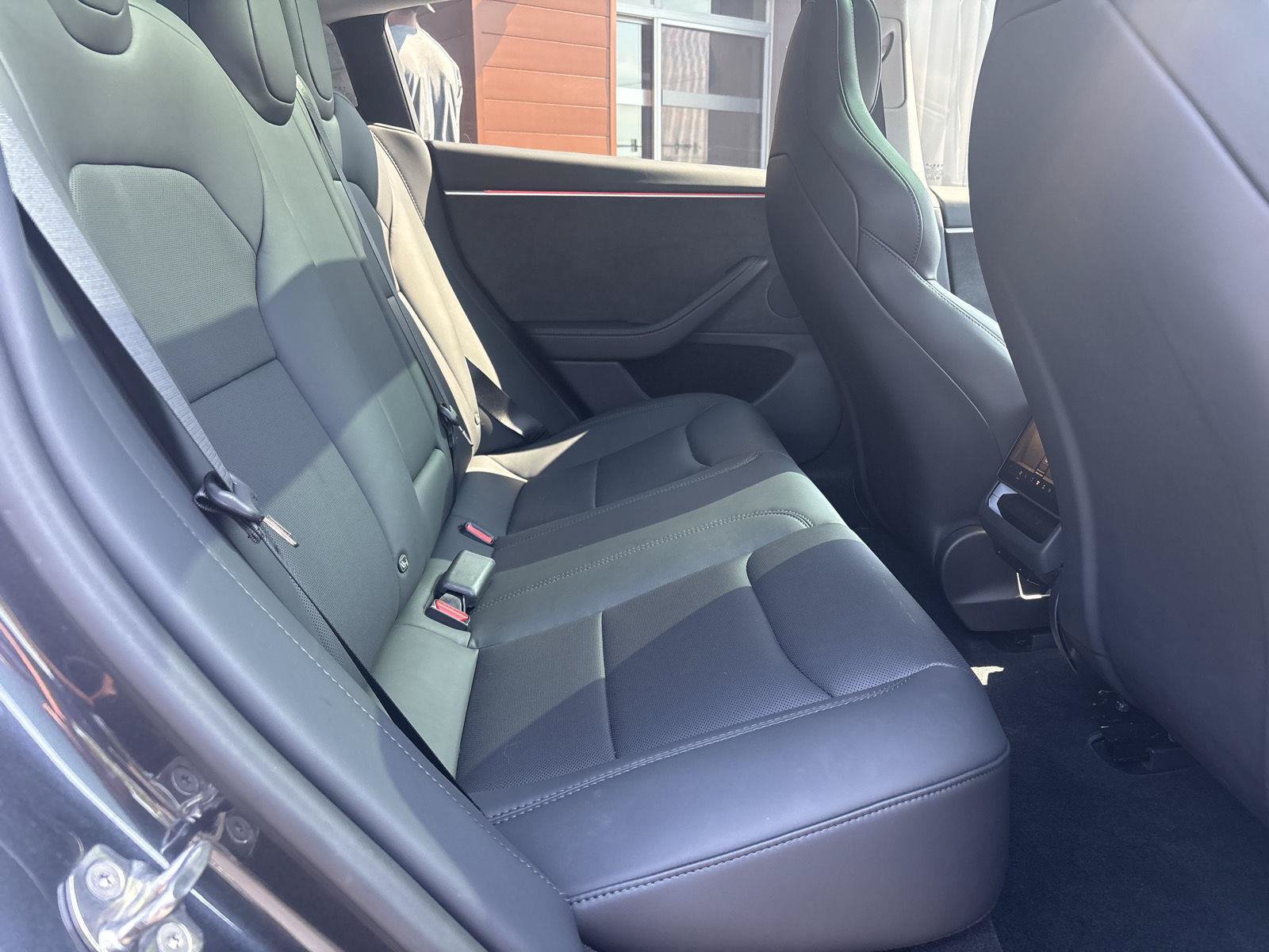 Used 2024 Tesla Model 3 Performance AWD/4WD image 19