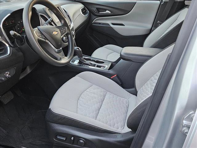 Used 2020 Chevrolet Equinox LS w/ LS Convenience Package image 15