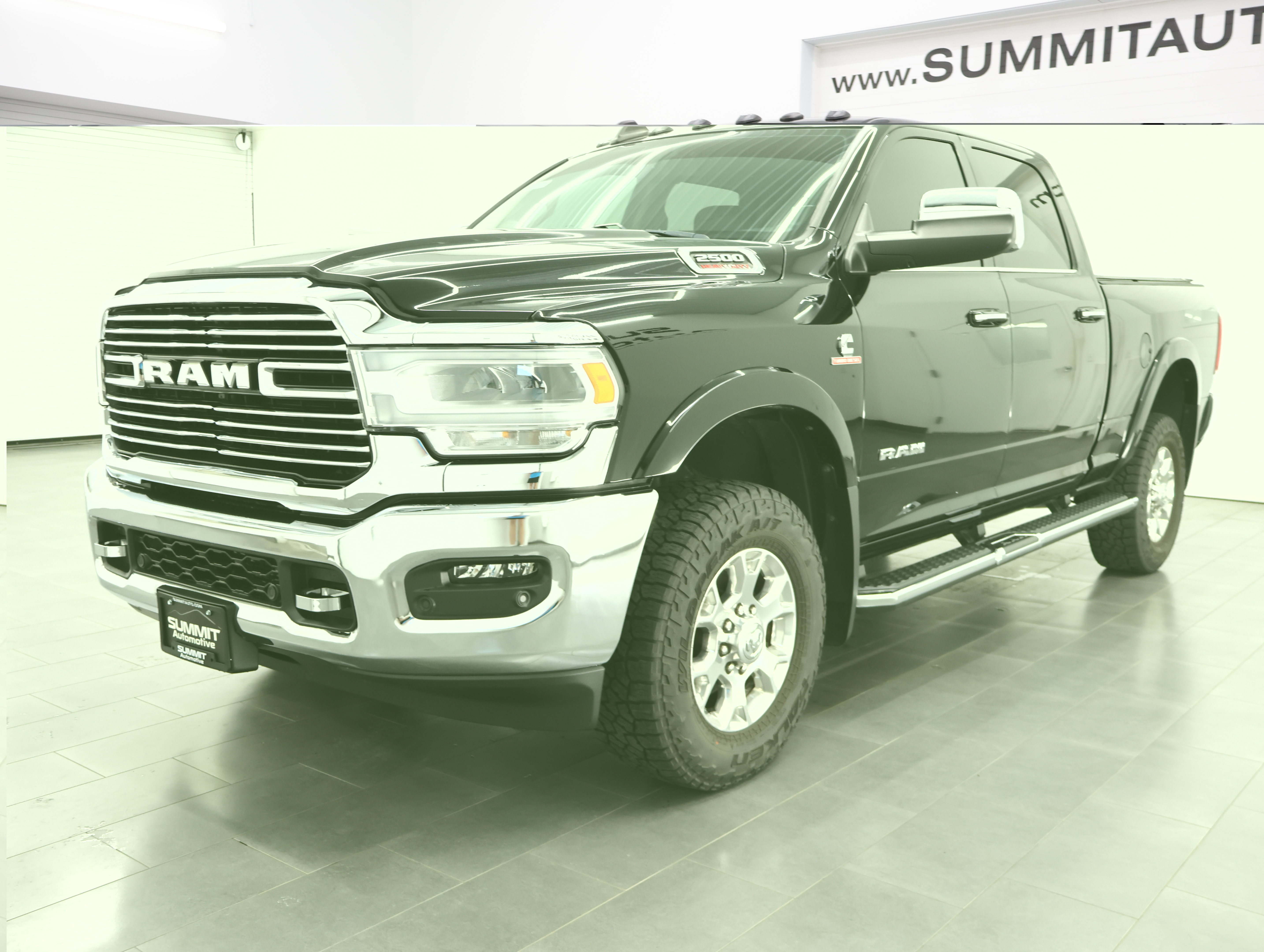 Used 2022 RAM 2500 Laramie AWD/4WD image 7