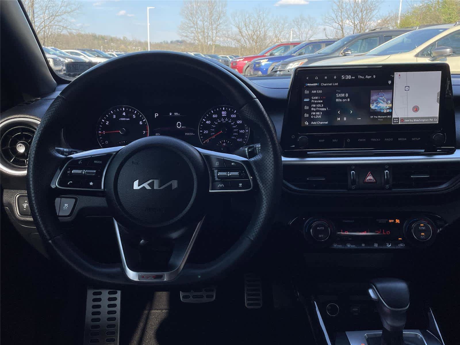 Used 2023 Kia Forte GT-Line w/ GT-Line Premium Package image 19