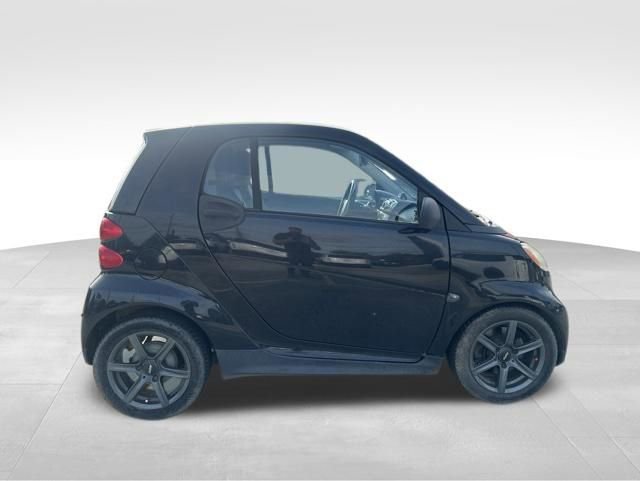 Used 2013 smart fortwo Coupe RWD image 6