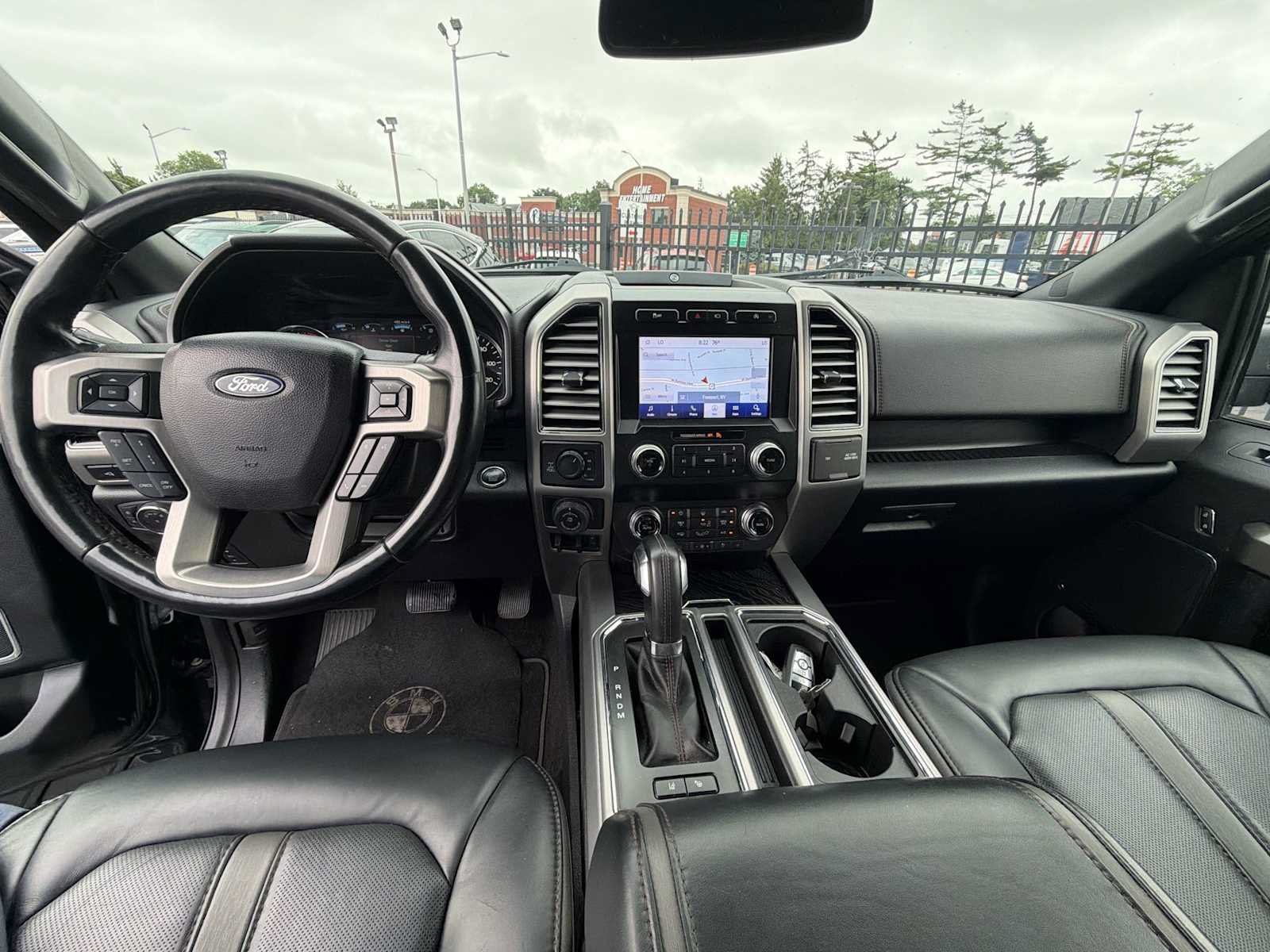 Used 2020 Ford F150 Platinum w/ Equipment Group 701A Luxury AWD/4WD image 16