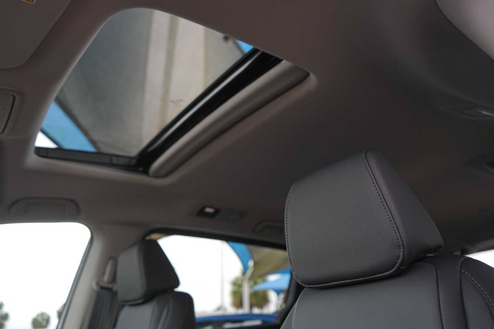 Certified 2026 Honda Odyssey EX-L image 24