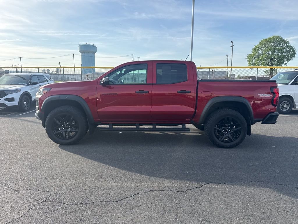 Used 2025 Chevrolet Colorado Trail Boss image 2