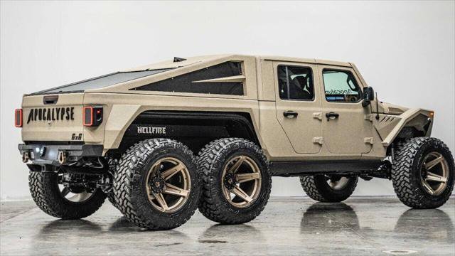 Used 2023 Jeep Gladiator Sport image 5