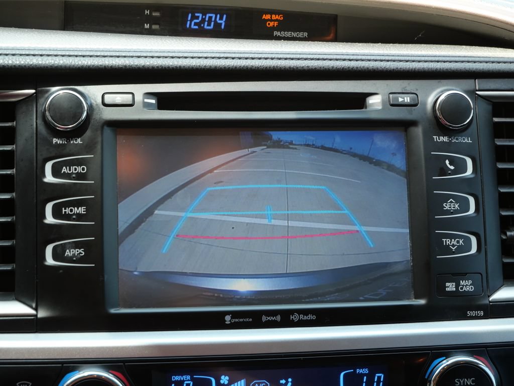 Used 2016 Toyota Highlander XLE AWD/4WD image 43