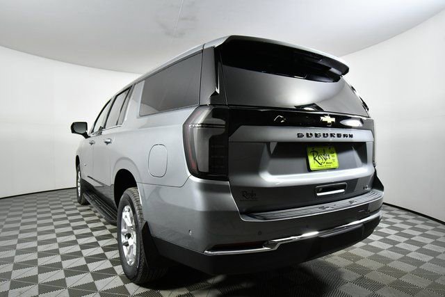 New 2026 Chevrolet Suburban LT w/ Comfort Package image 13