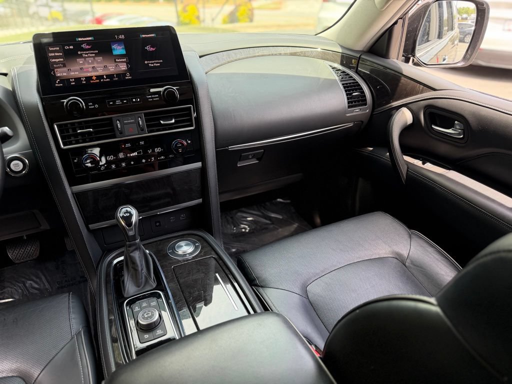 Used 2024 INFINITI QX80 Luxe RWD image 45