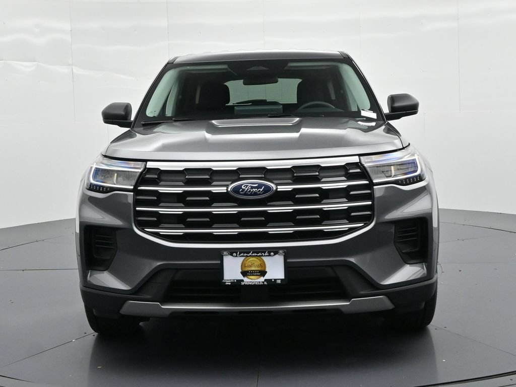 New 2026 Ford Explorer Active AWD/4WD image 3