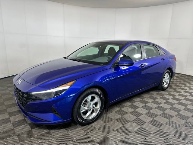 Certified 2023 Hyundai Elantra SE image 7