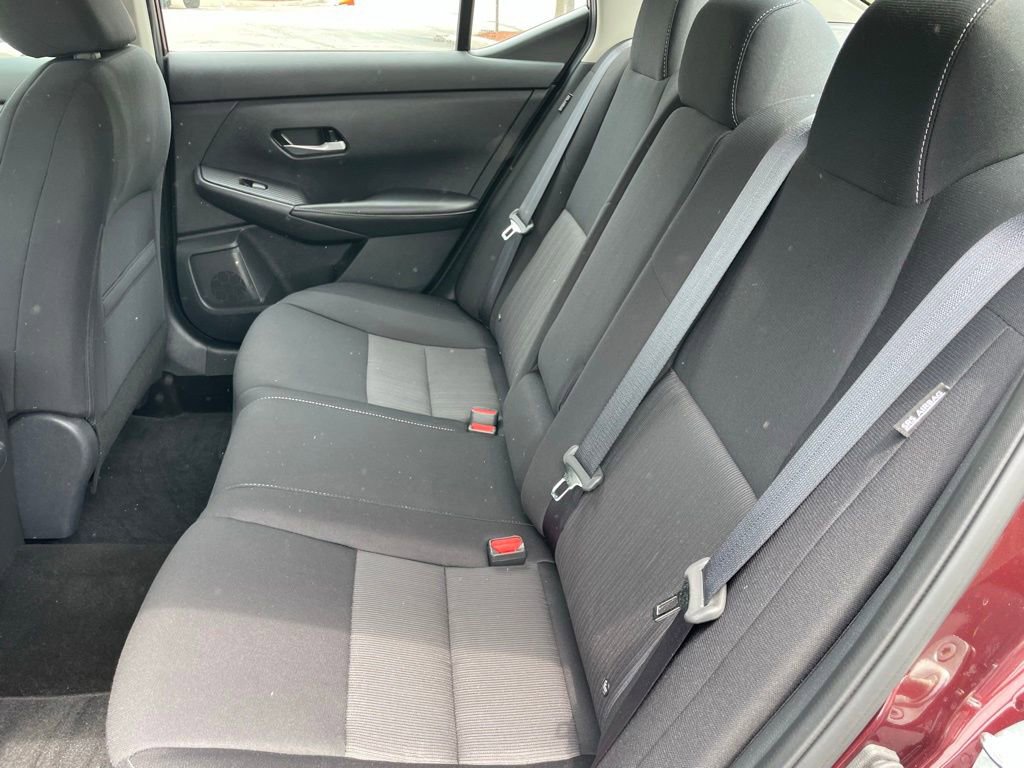 Used 2022 Nissan Sentra SV w/ Trunk Package image 7