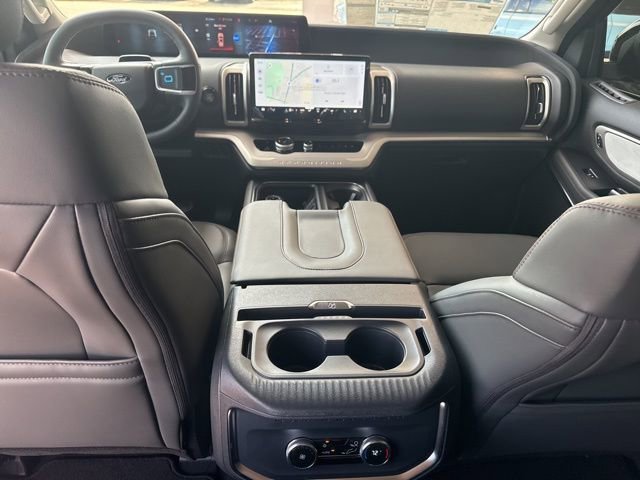 New 2025 Ford Expedition Active RWD image 9