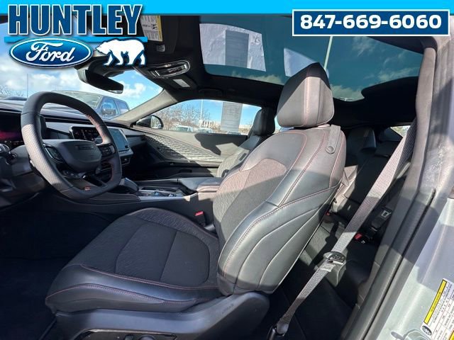 Used 2025 Dodge Charger R/T w/ Sun & Sound Package image 13