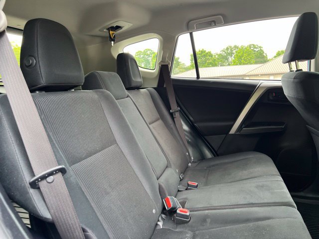 Used 2017 Toyota RAV4 LE w/ All Weather Liner Package FWD image 19