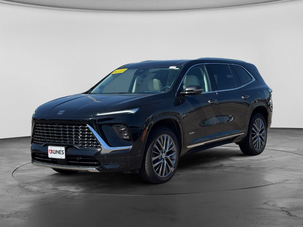 Used 2025 Buick Enclave Avenir w/ Super Cruise Package AWD/4WD image 5
