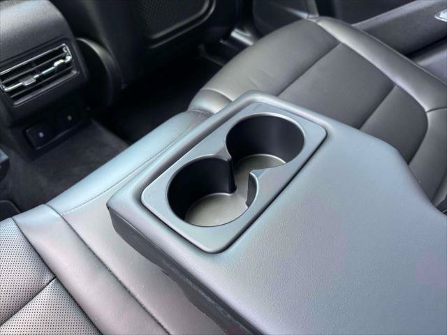 Used 2023 Lincoln Corsair AWD w/ Equipment Group 101A image 15