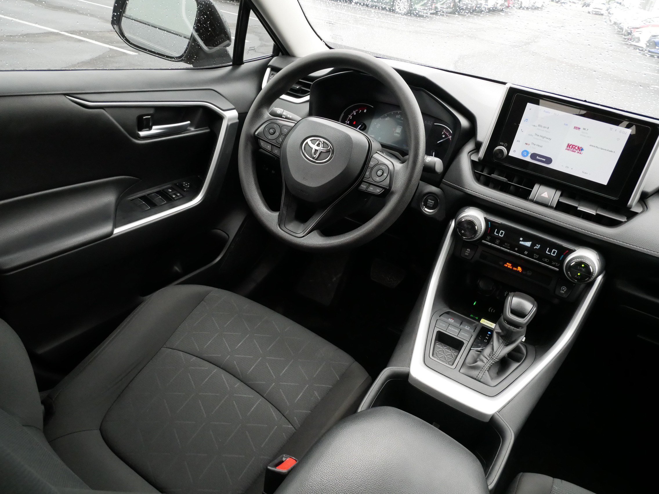 Certified 2024 Toyota RAV4 XLE w/ Convenience Package FWD image 9