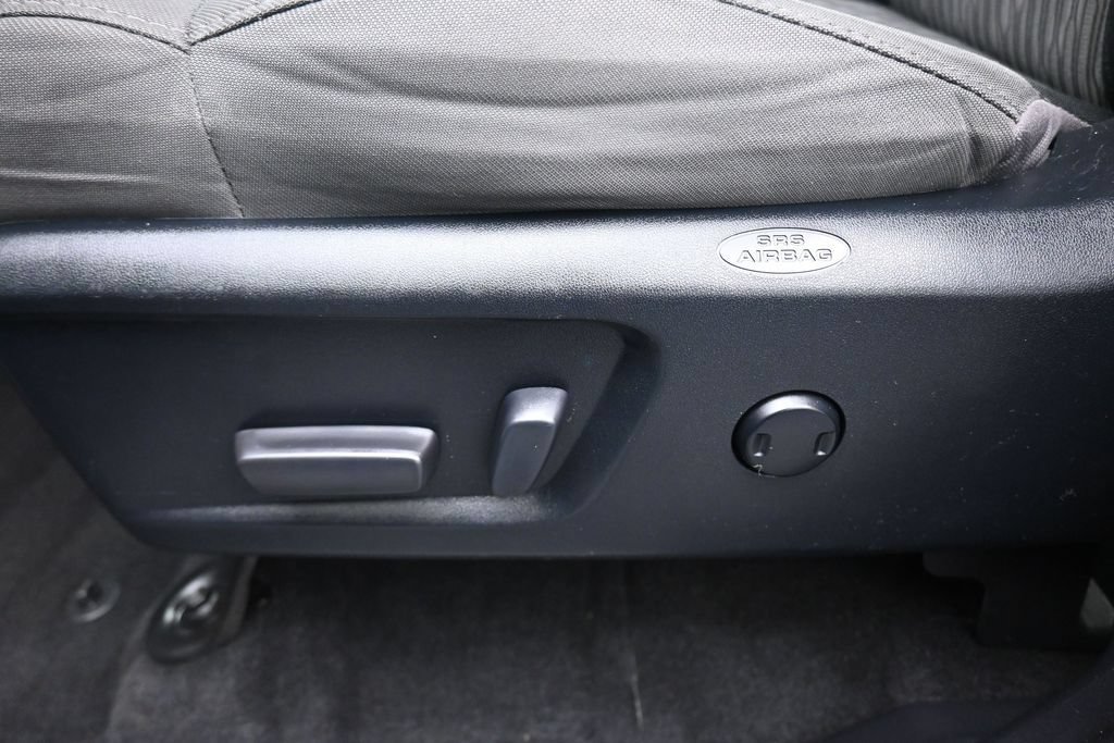 Used 2019 Toyota Tundra SR5 w/ SR5 Upgrade Package RWD image 12