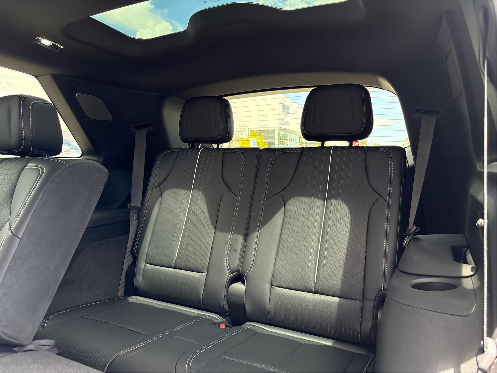New 2027 Cadillac Vistiq Sport AWD/4WD image 12