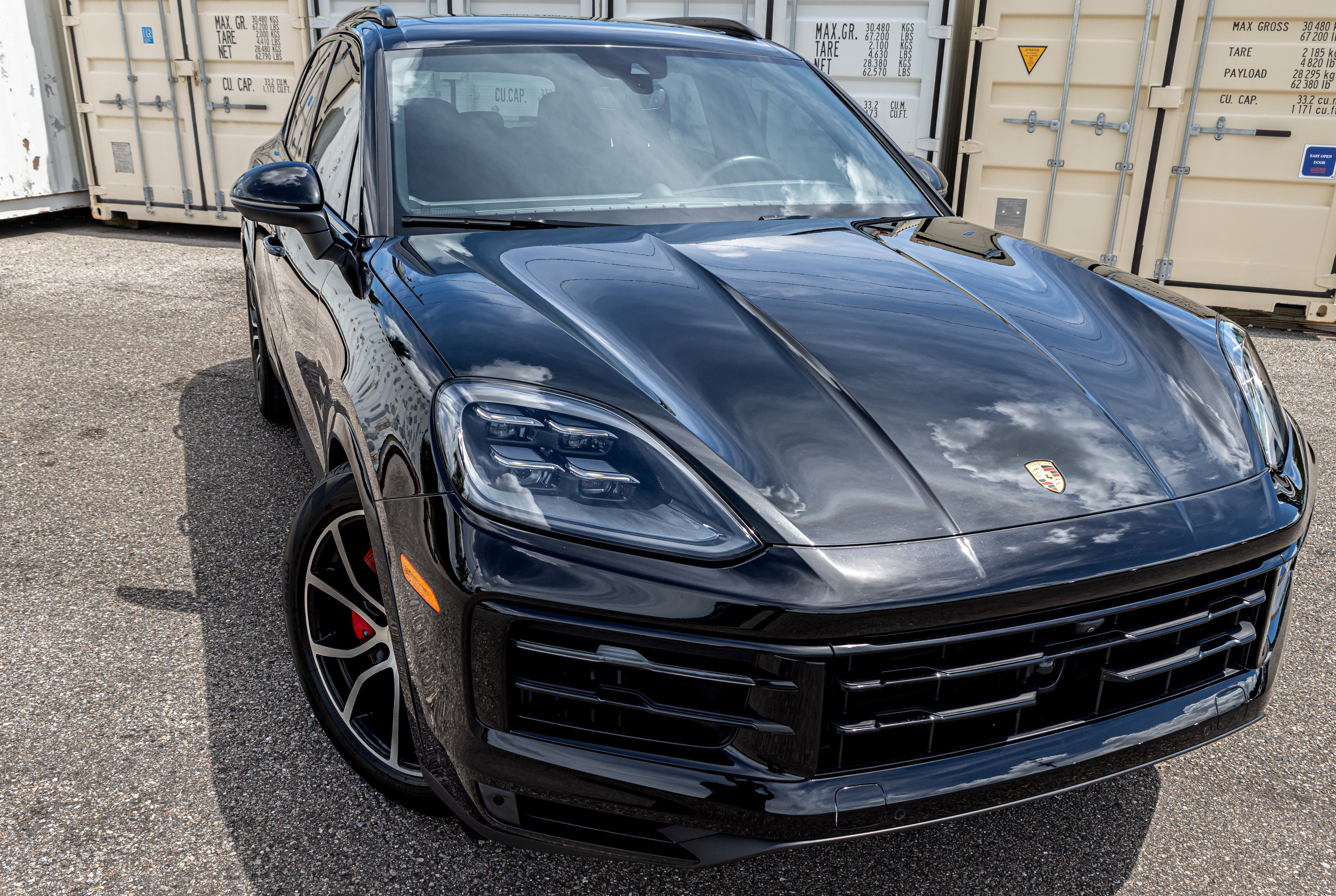 Used 2024 Porsche Cayenne S AWD/4WD image 31