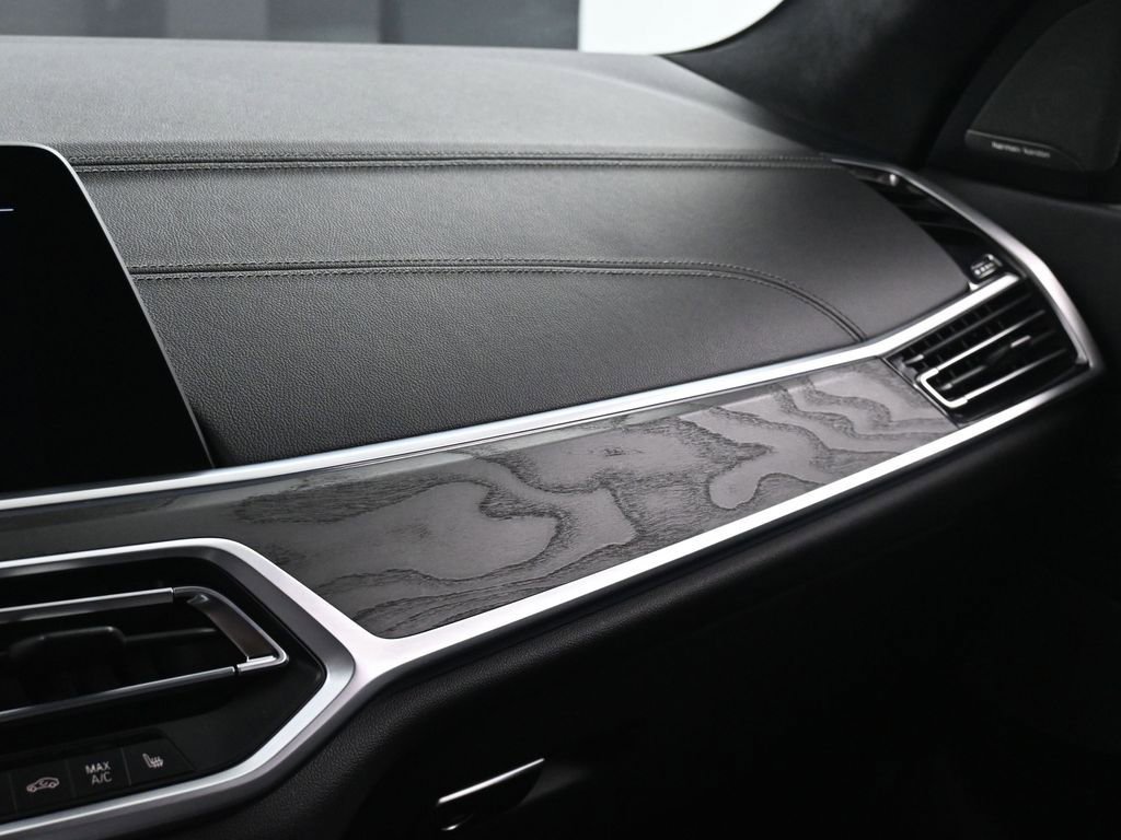 Used 2019 BMW X7 xDrive40i w/ Premium Package image 41