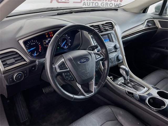 Used 2013 Ford Fusion SE image 29