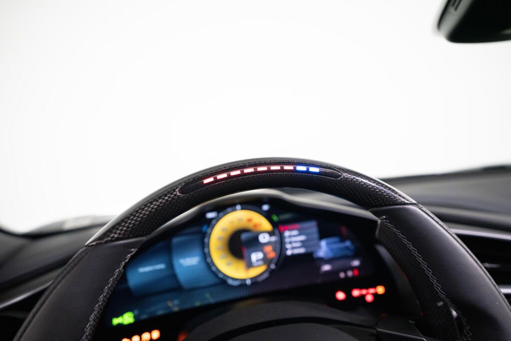 Used 2025 Ferrari 296 GTS image 39