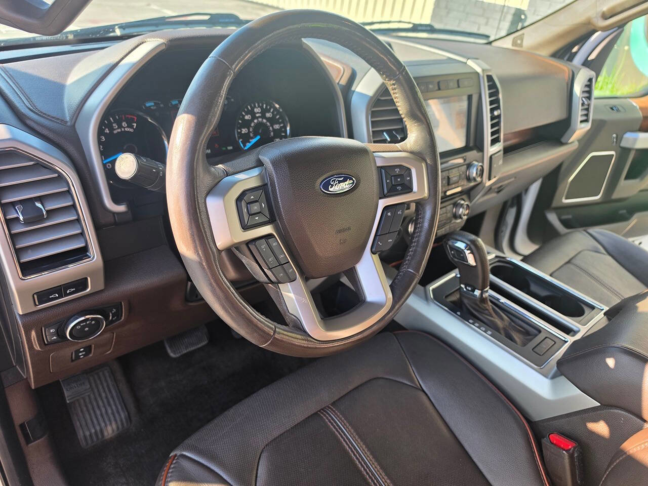 Used 2017 Ford F150 King Ranch w/ Equipment Group 601A Luxury AWD/4WD image 31