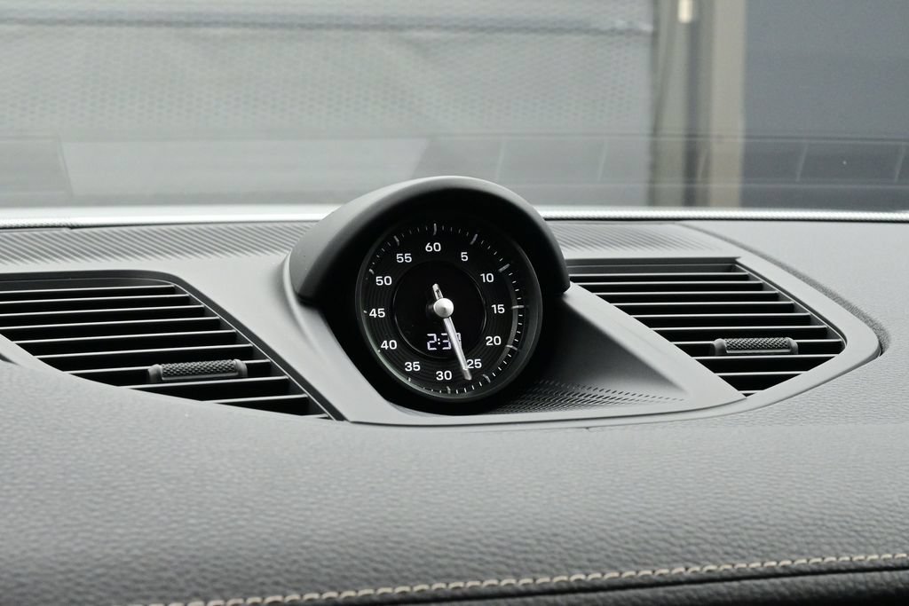New 2026 Porsche Panamera 4 AWD/4WD image 12