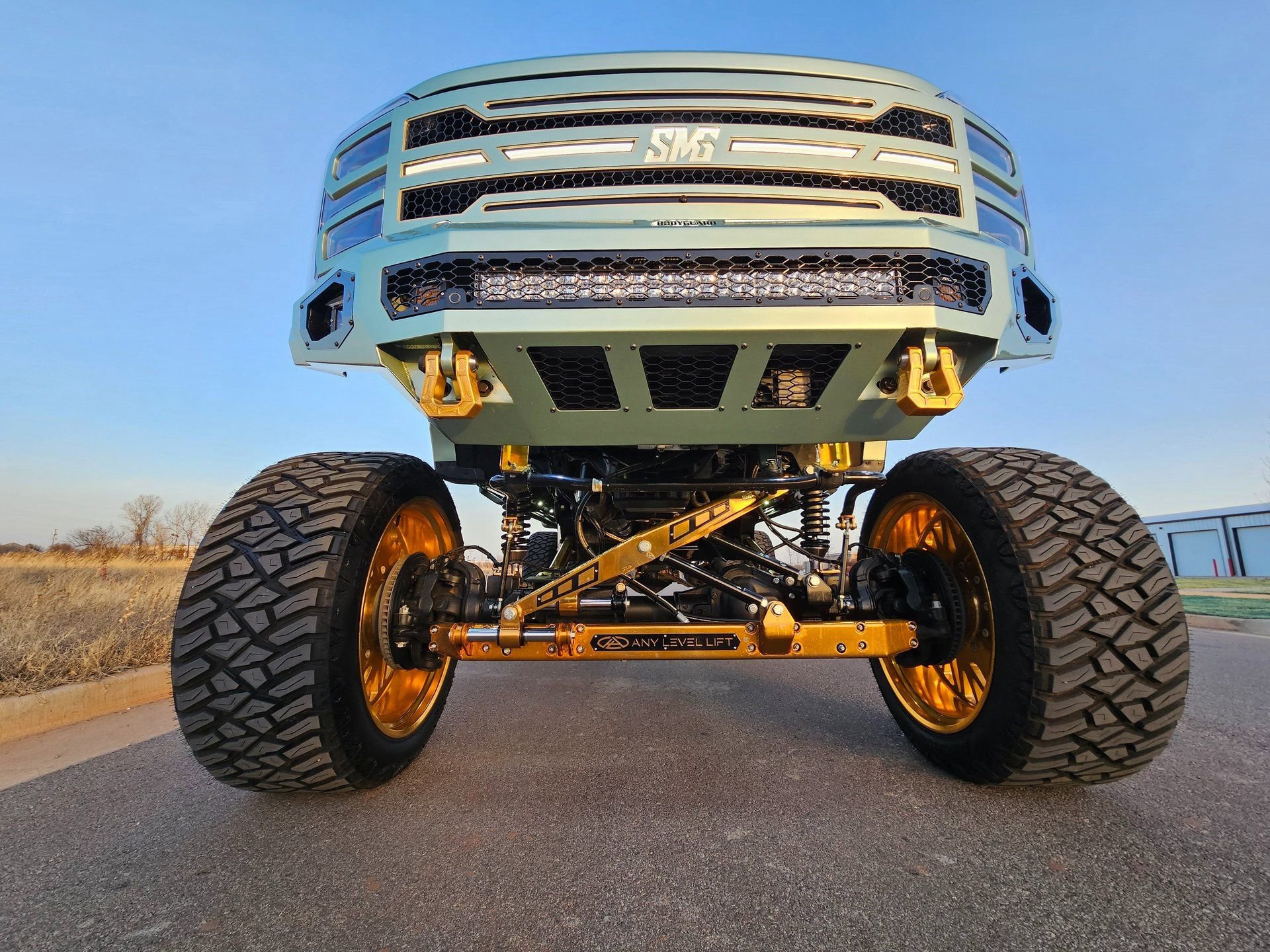 Used 2024 Ford F450 Platinum AWD/4WD image 19